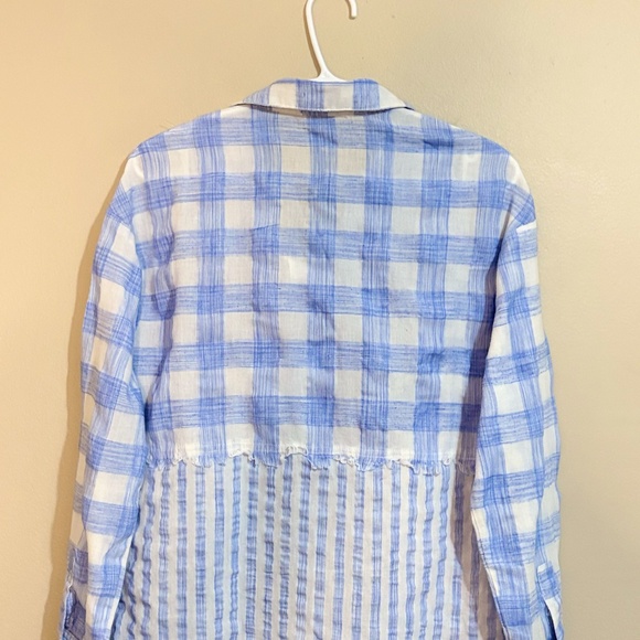 Entro Blue & White Contrasting Pattern Cotton Button Up w Frayed Hem - Picture 12 of 14